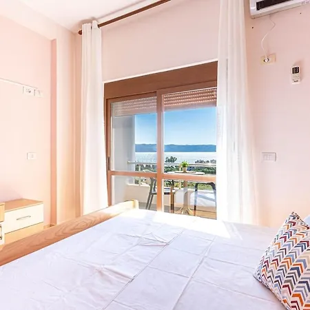 Radhima Res 18 - Apt, Sea View, Kitchen 公寓 Vlorë